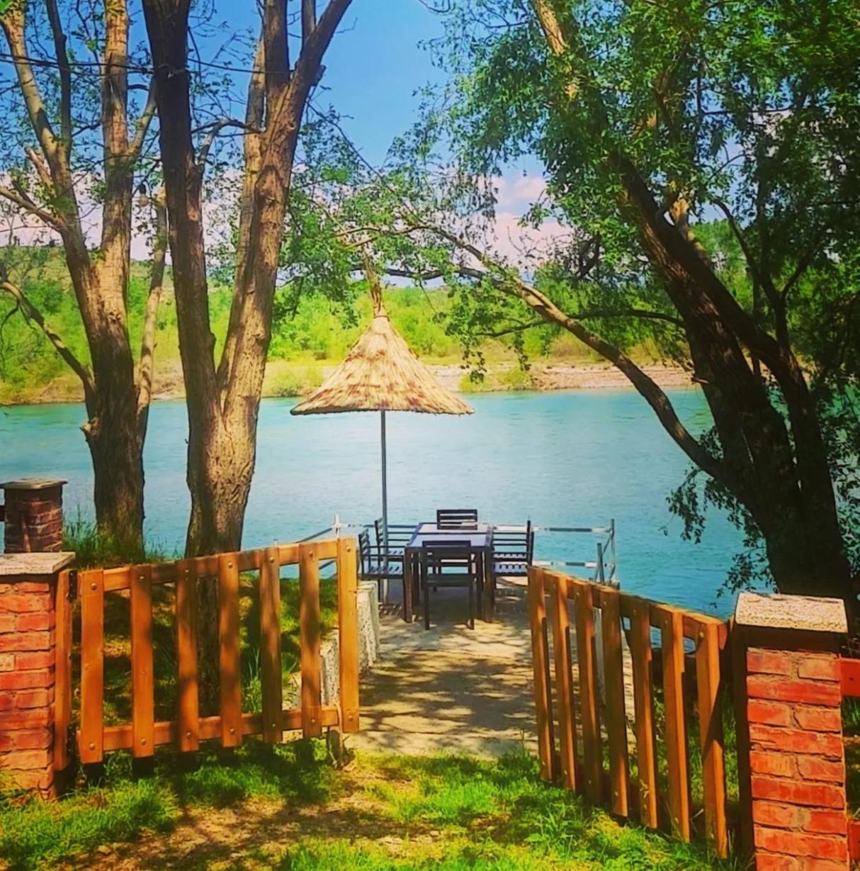 Villa Teverde Shkoder Luaran gambar