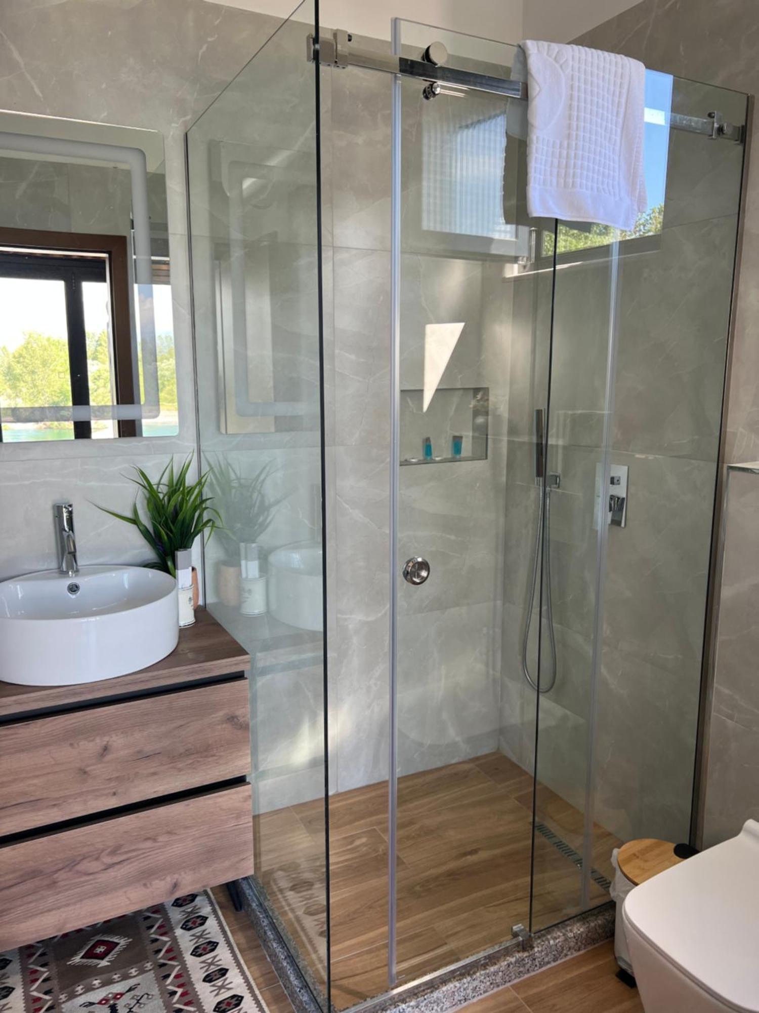 Villa Teverde Shkoder Luaran gambar